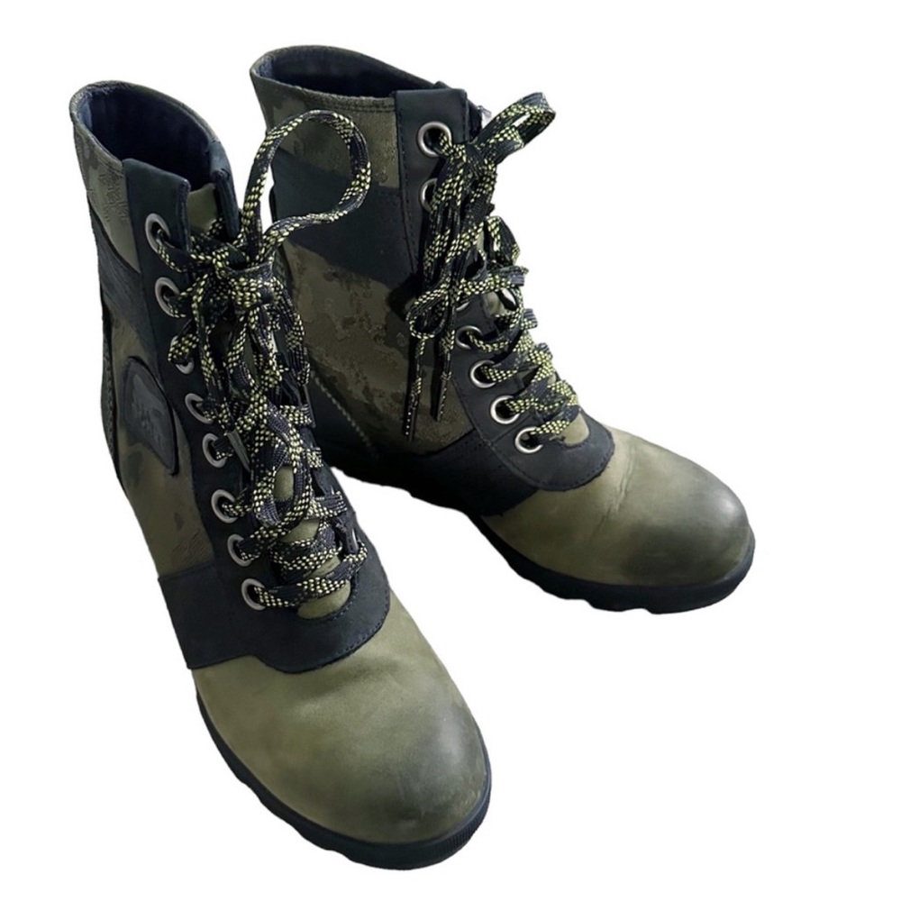 Sorel Lexie Wedge Green Black Camo Lace Up Boots